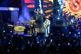 (FOTO/VIDEO) Zucchero napravio sjajnu atmosferu u Podgorici (FOTO/VIDEO) Zucchero napravio sjajnu atmosferu u Podgorici