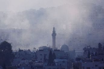 Izraelska vojska pokrenula veliku vojnu operaciju na sjeveru Zapadne obale Izraelska vojska pokrenula veliku vojnu operaciju na sjeveru Zapadne obale