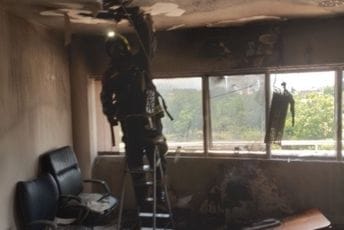 Zeta: Gorio sprat u poslovnom centru u Mahali Zeta: Gorio sprat u poslovnom centru u Mahali