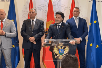 Abazović: Biće procesuiran svako koga sam doveo u vezu sa kriminalom Abazović: Biće procesuiran svako koga sam doveo u vezu sa kriminalom