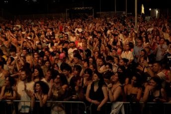 Parni valjak nastupio pred brojnom publikom, večeras se City Groove seli u Kolektor (FOTO/VIDEO)