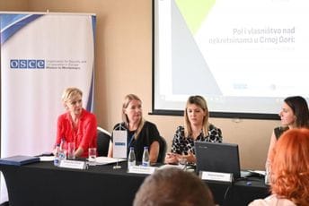 OEBS-ovo istraživanje pokazalo jaz između muškaraca i žena kad je riječ o vlasništvu nad nekretninama u Crnoj Gori OEBS-ovo istraživanje pokazalo jaz između muškaraca i žena kad je riječ o vlasništvu nad nekretninama u Crnoj Gori