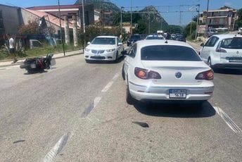 Sudar auta i motora u Sutomoru, povrijeđen trogodišnjak iz Bara Sudar auta i motora u Sutomoru, povrijeđen trogodišnjak iz Bara