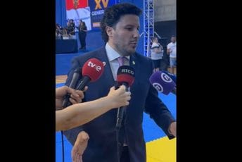 Abazović: Za najgrublju osudu ako se utvrdi da je gest Kovačevića bio namjeran Abazović: Za najgrublju osudu ako se utvrdi da je gest Kovačevića bio namjeran