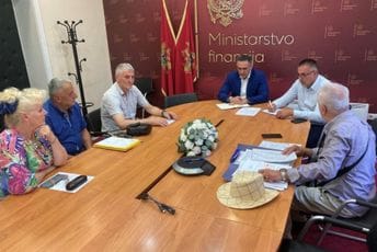 Damjanović sa predstavnicima penzionera: Poboljšanje materijalnog statusa penzionera jedan od prioriteta Damjanović sa predstavnicima penzionera: Poboljšanje materijalnog statusa penzionera jedan od prioriteta