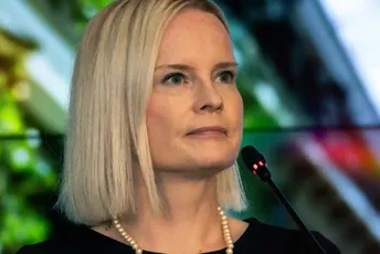 Nove kontroverze u desničarskoj Vladi Finske: Ministarka pisala rasističke komentare, pozivajući na nasilje? Nove kontroverze u desničarskoj Vladi Finske: Ministarka pisala rasističke komentare, pozivajući na nasilje?