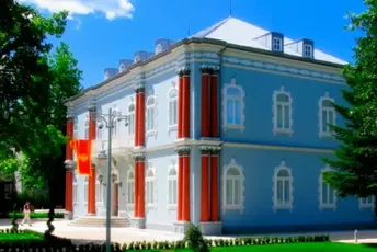 Milatović sa suprugom sjutra veče organizuje prijem na Cetinju Milatović sa suprugom sjutra veče organizuje prijem na Cetinju