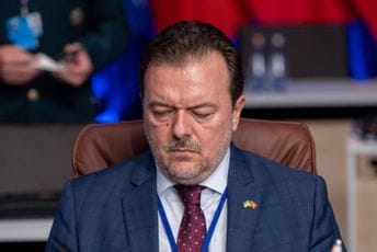 Perović: Crna Gora posvećeno pristupa sprovođenju svih zadataka Perović: Crna Gora posvećeno pristupa sprovođenju svih zadataka