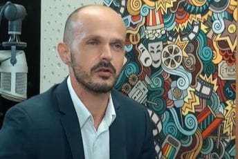 Mulešković: U naredne tri godine Crna Gora će se zadužiti tri milijarde eura Mulešković: U naredne tri godine Crna Gora će se zadužiti tri milijarde eura