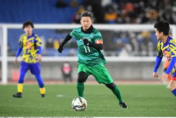 Najstariji aktivni fudbaler na svijetu ne namjerava ići u penziju: Mijura produžio ugovor sa portugalskim klubom Najstariji aktivni fudbaler na svijetu ne namjerava ići u penziju: Mijura produžio ugovor sa portugalskim klubom