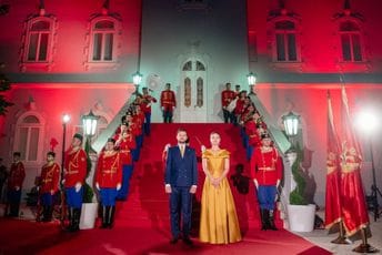 Prijem na Cetinju: Obratio se Milatović, ali i njegova supruga Prijem na Cetinju: Obratio se Milatović, ali i njegova supruga