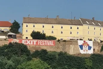 Igra simbola oko festivala Exit: Srbija spremna za prošlost Igra simbola oko festivala Exit: Srbija spremna za prošlost