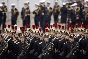 U Parizu održana vojna parada povodom Dana pada Bastilje U Parizu održana vojna parada povodom Dana pada Bastilje