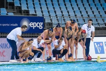 Crna Gora je u polufinalu EP: Kadeti razbili Tursku, na kraju bilo plus 14 Crna Gora je u polufinalu EP: Kadeti razbili Tursku, na kraju bilo plus 14