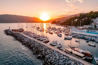 Gradska luka u Herceg Novom u nautičkoj “julskoj rupi” Gradska luka u Herceg Novom u nautičkoj “julskoj rupi”