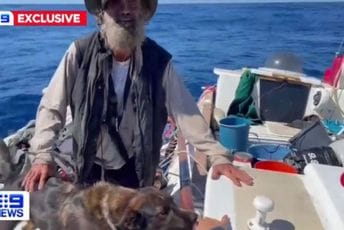 Australijanac i njegov pas preživjeli dva mjeseca u Pacifiku, jeli su sirovu ribu i pili kišnicu Australijanac i njegov pas preživjeli dva mjeseca u Pacifiku, jeli su sirovu ribu i pili kišnicu