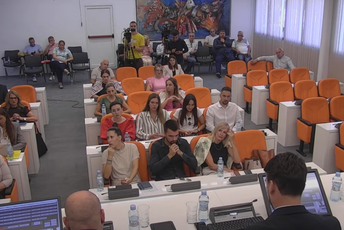 Bez kvoruma za sjednicu SO Budva; Jovanović: Danas su našli neki da ne dođu na sjednicu Bez kvoruma za sjednicu SO Budva; Jovanović: Danas su našli neki da ne dođu na sjednicu