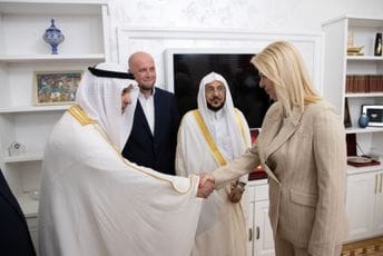 Đurović sa ministrom Saudijske Arabije: Prostor za saradnju naročito vidimo u oblasti turizma Đurović sa ministrom Saudijske Arabije: Prostor za saradnju naročito vidimo u oblasti turizma