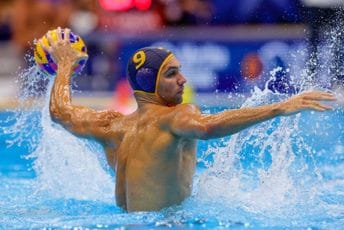 Crna Gora poražena od Srbije nakon peteraca: Ispustili smo pet golova razlike, kao treći idemo u plej-of Crna Gora poražena od Srbije nakon peteraca: Ispustili smo pet golova razlike, kao treći idemo u plej-of