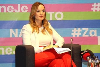 Đukanović: Vladom upravljaju kao da je privatna firma, prebacuju odgovornost na druge, situacija zabrinjavajuća