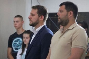 Trinaest NVO: Država da sankcioniše veličanje Draže Mihailovića Trinaest NVO: Država da sankcioniše veličanje Draže Mihailovića