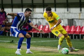 Budućnost nemoćna protiv debitanta: Slom 'plavih' u Donjoj Gorici, Mladost slavi istorijsku pobjedu Budućnost nemoćna protiv debitanta: Slom 'plavih' u Donjoj Gorici, Mladost slavi istorijsku pobjedu