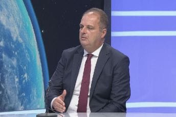 Albanska alijansa prihvatila predlog sporazuma o formiranju nove vlasti Albanska alijansa prihvatila predlog sporazuma o formiranju nove vlasti