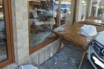 Dvije saobraćajne nezgode u Baru, jedno lice lakše povrijeđeno Dvije saobraćajne nezgode u Baru, jedno lice lakše povrijeđeno