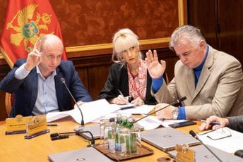 Danas posljednja sjednica nekog odbora iz starog saziva Skupštine Danas posljednja sjednica nekog odbora iz starog saziva Skupštine