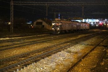 Teška nesreća u Srbiji: Poginule dvije mlade osobe, jedna teško povrijeđena Teška nesreća u Srbiji: Poginule dvije mlade osobe, jedna teško povrijeđena