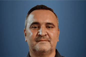 Imširović: Ako ne uzme u vladu prosrpske partije na Spajića će se sručiti gnjev cijele vladajuće i opozicione kaste u Srbiji Imširović: Ako ne uzme u vladu prosrpske partije na Spajića će se sručiti gnjev cijele vladajuće i opozicione kaste u Srbiji