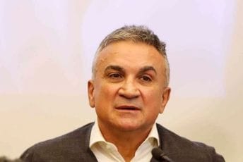 Đokovićev otac: Od života ima vrlo malo, davno je trebalo da prestane da se bavi ovim teškim poslom Đokovićev otac: Od života ima vrlo malo, davno je trebalo da prestane da se bavi ovim teškim poslom