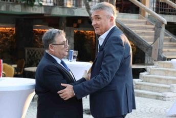 Zbogom, gospodine Timonije! Zbogom, gospodine Timonije!