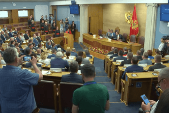 Parlament nije dobio novog šefa: Nije bilo prijedloga, Lekić dao pauzu
