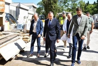 Šćekić: Klinika za mentalno zdravlje biće završena do kraja januara 2024.godine Šćekić: Klinika za mentalno zdravlje biće završena do kraja januara 2024.godine