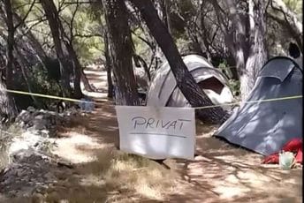 Besplatno ljetovanje: Turisti ilegalno zauzeli ostrvce u Hrvatskoj Besplatno ljetovanje: Turisti ilegalno zauzeli ostrvce u Hrvatskoj