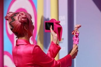 "Nije dio tradicije": Ruska političarka traži zabranu barbike "Nije dio tradicije": Ruska političarka traži zabranu barbike