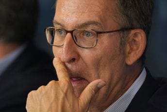 Španija: Lider konzervativaca pozvao Sančeza da se sastanu, kaže kako želi izbjeći status-kvo Španija: Lider konzervativaca pozvao Sančeza da se sastanu, kaže kako želi izbjeći status-kvo