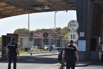 U nedjelju evidentiran prelazak 170.828 putnika, najveći promet zabilježen na GP Sukobin-Murićani U nedjelju evidentiran prelazak 170.828 putnika, najveći promet zabilježen na GP Sukobin-Murićani