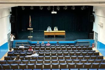 Odbornici ZBCG ignorisali i današnju sjednicu: Ništa od "otpriznavanja" Kosova u Zeti Odbornici ZBCG ignorisali i današnju sjednicu: Ništa od "otpriznavanja" Kosova u Zeti