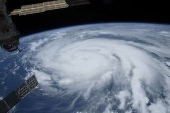 Španija na udaru uragana, meteorolozi upozoravaju – mogli bi da budu razorni Španija na udaru uragana, meteorolozi upozoravaju – mogli bi da budu razorni