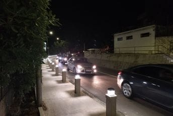 Duž magistrale: Totalno zakrčenje u Herceg Novom Duž magistrale: Totalno zakrčenje u Herceg Novom