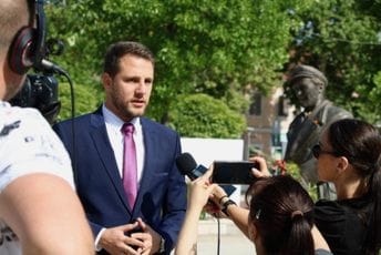 Vuković Erakoviću: Svaka vam je istina ovakva Vuković Erakoviću: Svaka vam je istina ovakva