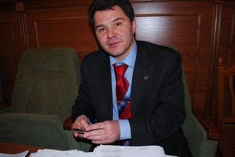 Bivši ukrajinski poslanik ubijen u akciji u Zaporožju Bivši ukrajinski poslanik ubijen u akciji u Zaporožju