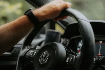 Oborio rekord: Električnim Volkswagenom prešao od zapadne do istočne obala Kanade sa najmanjim brojem punjenja Ilustracija