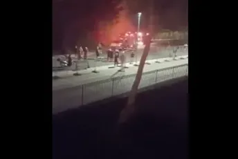 Sukobili se navijači AEK-a i Dinamo Zagreba, poginuo mladić Sukobili se navijači AEK-a i Dinamo Zagreba, poginuo mladić