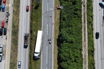 Travničanin ukrao Reno, deset minuta poslije poginuo u sudaru u Zenici Travničanin ukrao Reno, deset minuta poslije poginuo u sudaru u Zenici