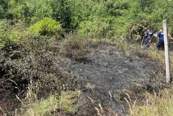 Požar na Meterizima: Brzom reakcijom cetinjskih vatrogasaca ugašen Požar na Meterizima: Brzom reakcijom cetinjskih vatrogasaca ugašen