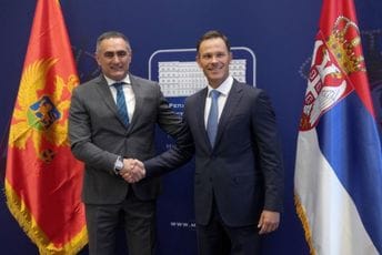 Damjanović sa Malijem u Beogradu: U najkraćem roku naći rješenje da se izbjegne stečaj u Institutu "Simo Milošević" Damjanović sa Malijem u Beogradu: U najkraćem roku naći rješenje da se izbjegne stečaj u Institutu "Simo Milošević"