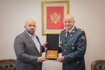 Lazarević razgovarao sa Fejzićem: Važno očuvanje tolerancije i poštovanja u društvu Lazarević razgovarao sa Fejzićem: Važno očuvanje tolerancije i poštovanja u društvu